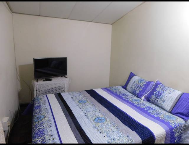 3 BEDROOM HOUSE FOR SALE IN MONTFORD